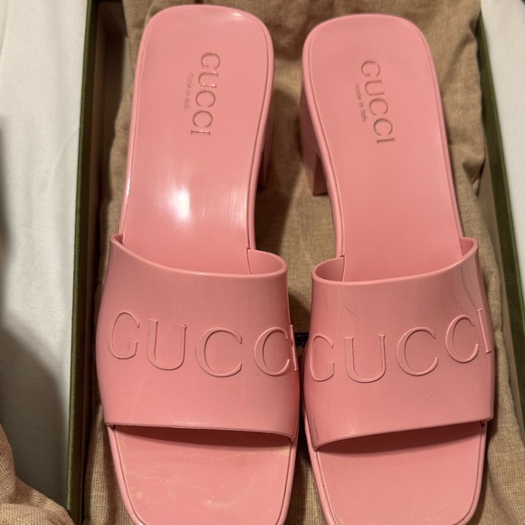 Gucci Rubber Slide Sandal - Picture 2 of 6